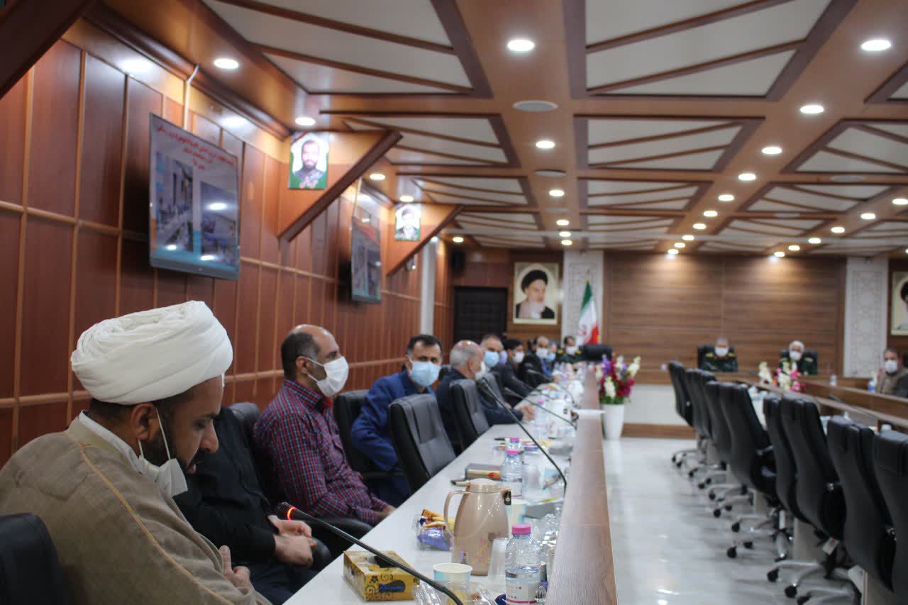 نشست شورای معاونین و مسئولان کانون های سازمان بسیج اساتید خوزستان 